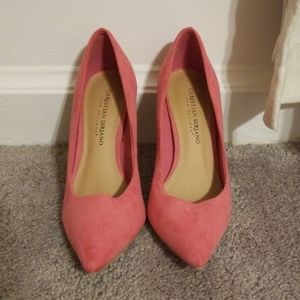 Pink faux suede pumps